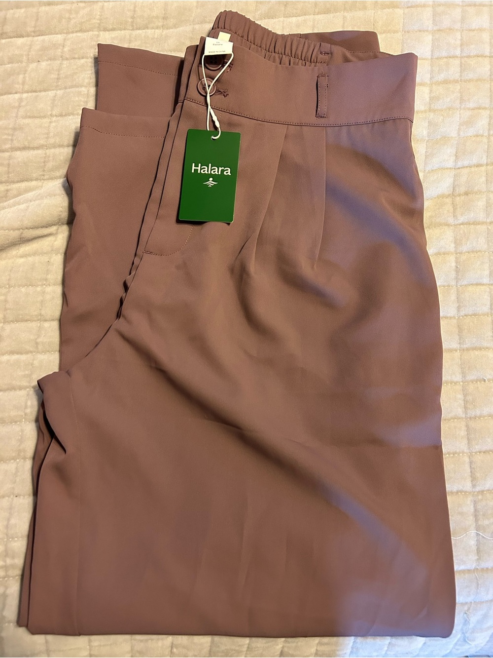 HALARA Women’s Dusty Mauve Trousers